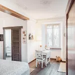 Casa Giulietta Caronti With View Of