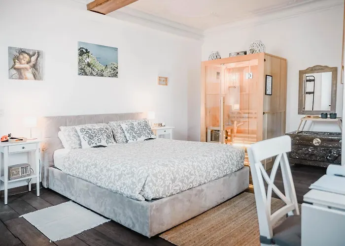 Casa Giulietta Caronti With View Of *