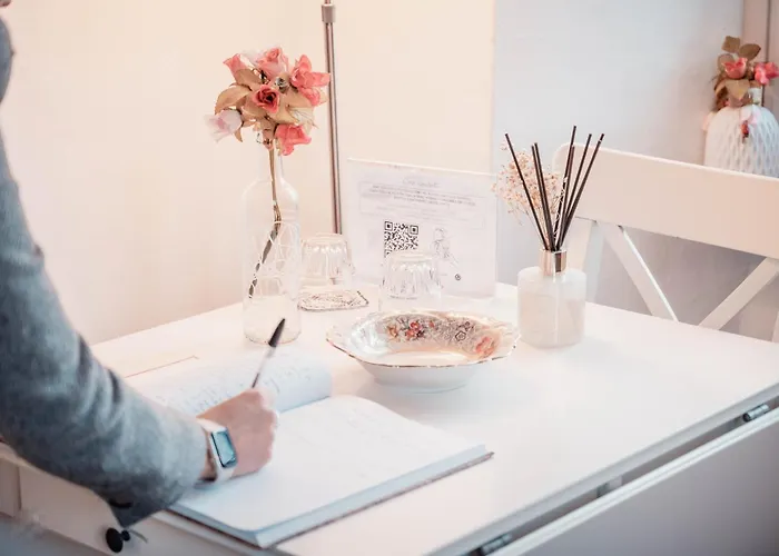 Casa Giulietta Caronti With View Of Holiday home Blevio